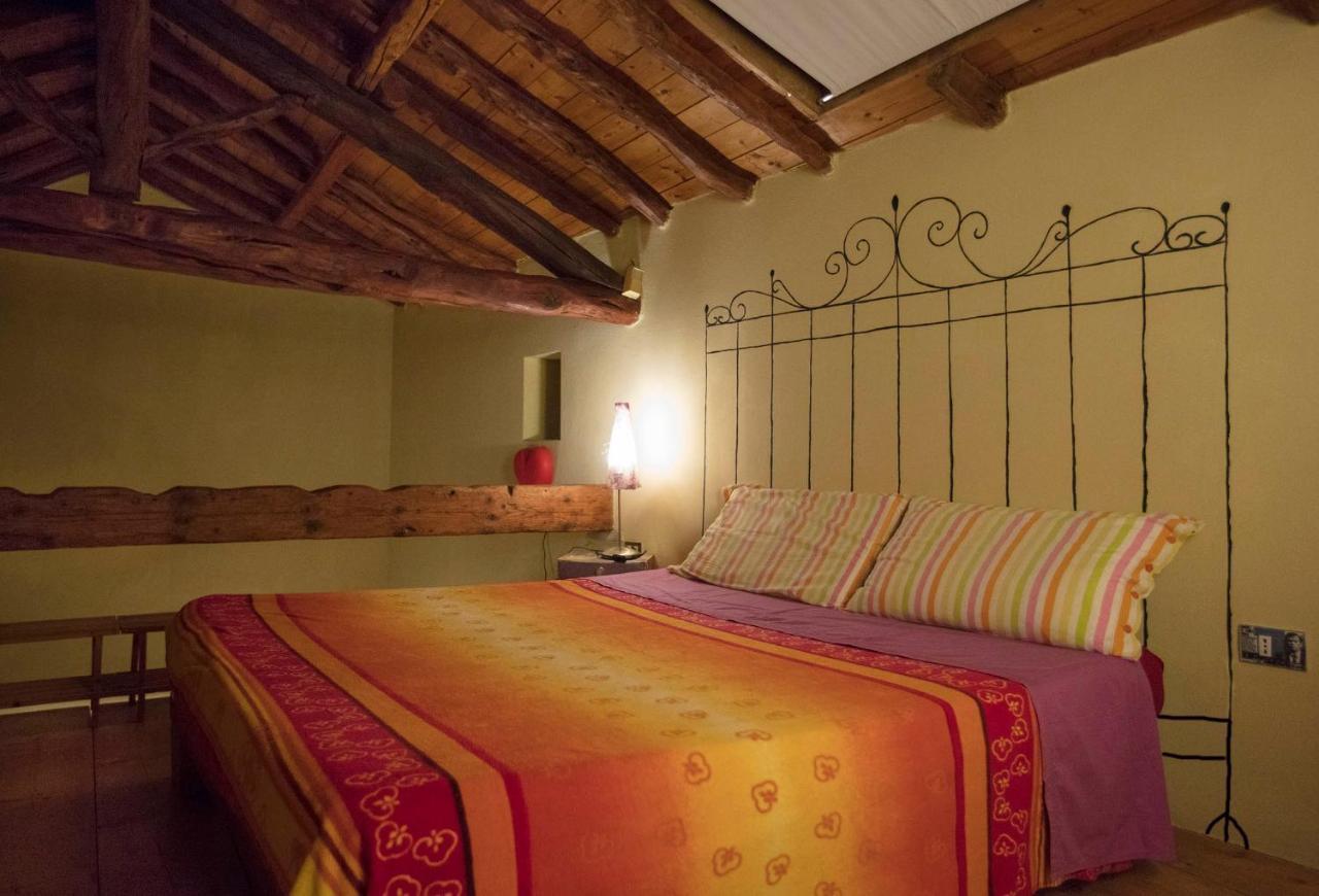 Casa Isotta Bed & Breakfast กวาร์ตู ซานเตเลนา ภายนอก รูปภาพ